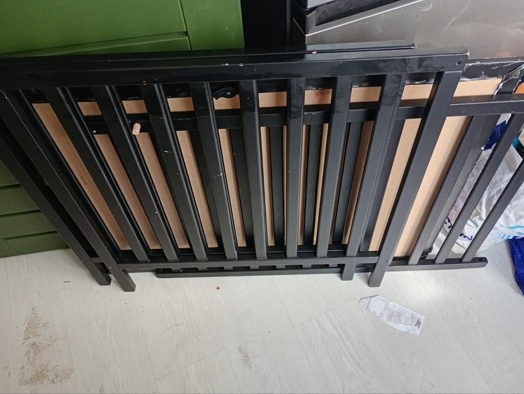 Baby box, Ophalen, Gebruikt, Lattenbodem, Minder dan 140 cm