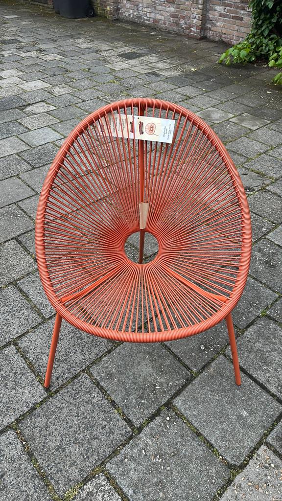 18 oranje wicker koraal stoel buiten, Tuin en Terras, Tuinstoelen, Ophalen, Zo goed als nieuw, Wicker