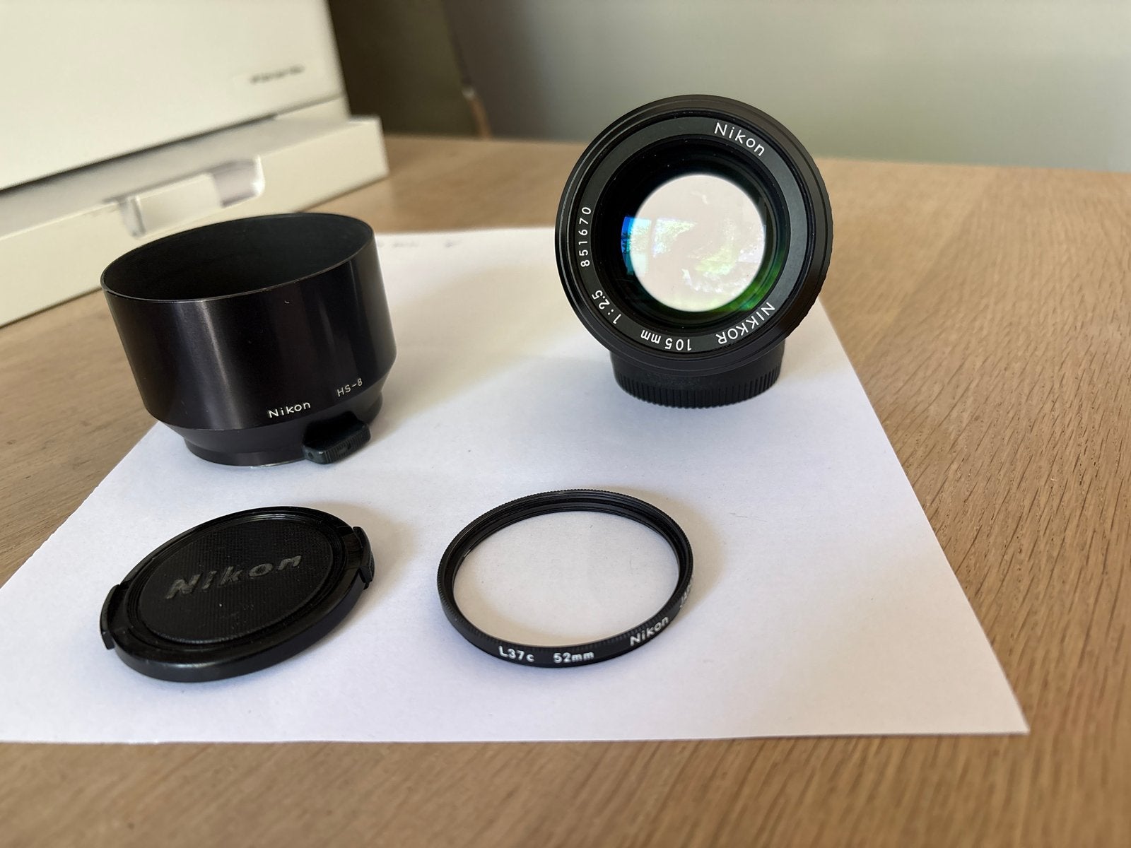 Nikon 105mm f/2.5 AI met zonnekap en filter, Gebruikt, Nikon, Nikon F-mount, Handmatige focus