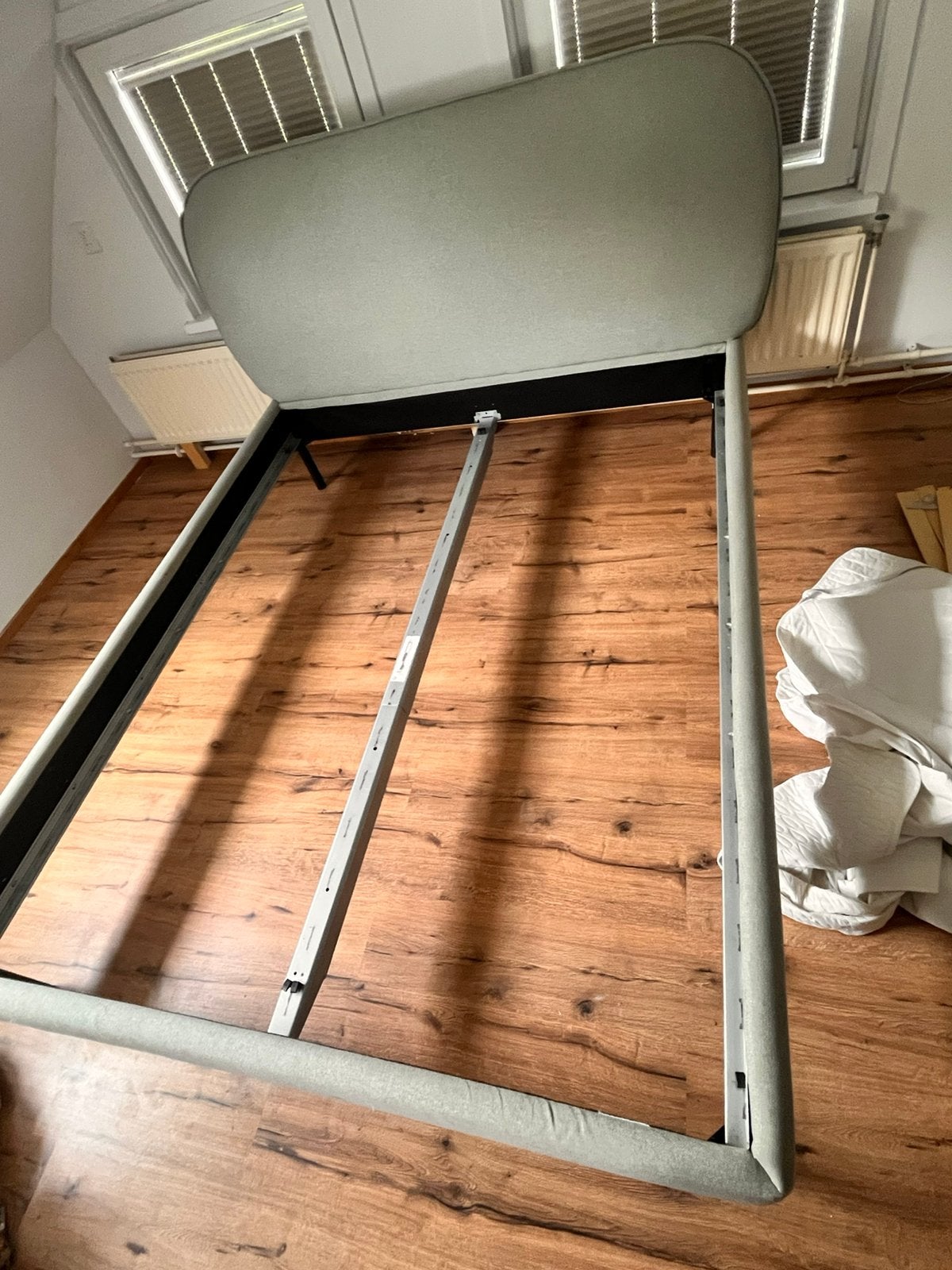 Ikea bed groen 160 bij 200, Gebruikt, Tweepersoons, Ophalen of Verzenden, 200 cm