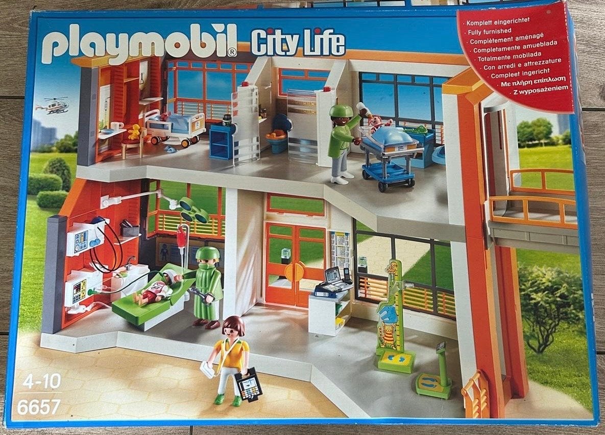 Playmobil City Life Ziekenhuis 6657 - ingericht, Gebruikt, Gebouw, Complete set, Ophalen of Verzenden