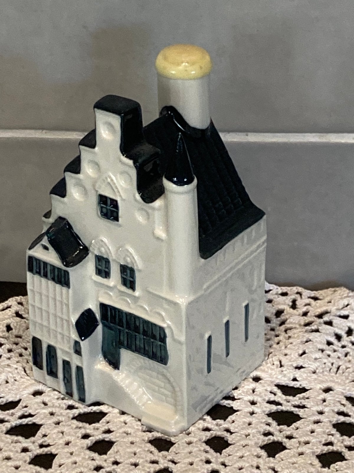 KLM huisje nummer 101 (260526s), Ophalen of Verzenden, Zo goed als nieuw