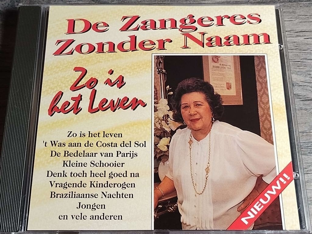 Zangeres Zonder Naam - Zo Is Het Leven, Ophalen of Verzenden, Zo goed als nieuw, Levenslied of Smartlap