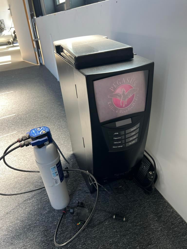 Koffiemachine - Professioneel en Betrouwbaar, Witgoed en Apparatuur, Koffiezetapparaten, Ophalen, Gebruikt, 10 kopjes of meer