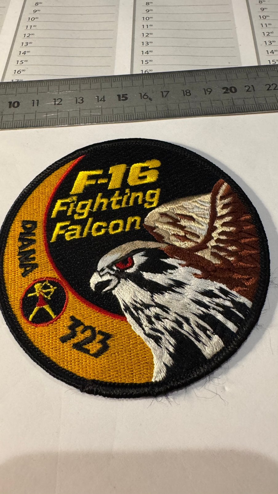 Patch f-16 swirl luchtmacht klu 323 squadron, Ophalen of Verzenden, Zo goed als nieuw, Patch, Badge of Embleem