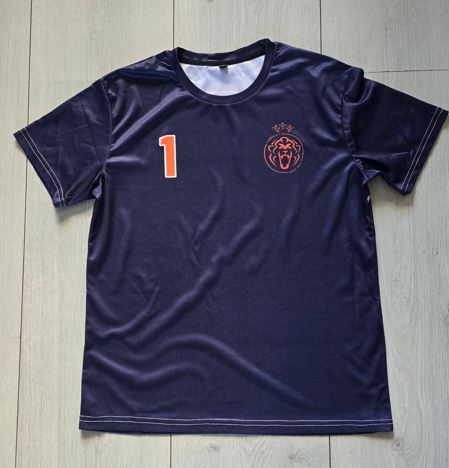 Formule 1 T-shirt - Donkerblauw met oranje print - Maat XL, Ophalen of Verzenden, Zo goed als nieuw, Maat 56/58 (XL), Blauw