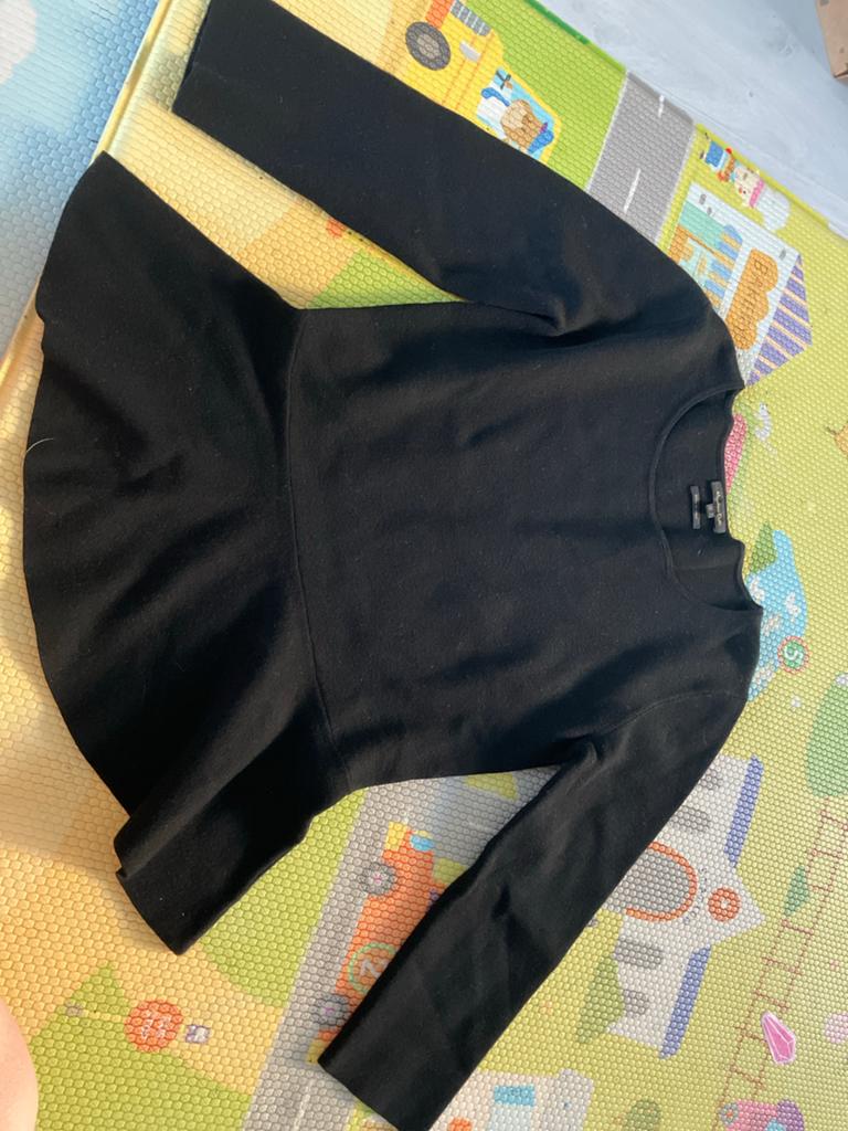 Massimo Dutti Zwarte Peplum Trui - Maat S, Zwart, Ophalen of Verzenden, Zo goed als nieuw, Lange mouw