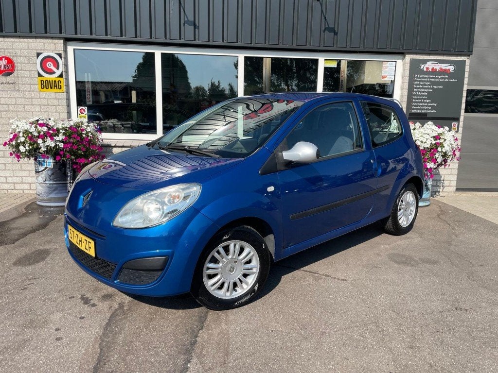 Renault TWINGO 1.2-16V AUTHENTIQUE, Voorwielaandrijving, Twingo, 31 €/maand, 4 cilinders