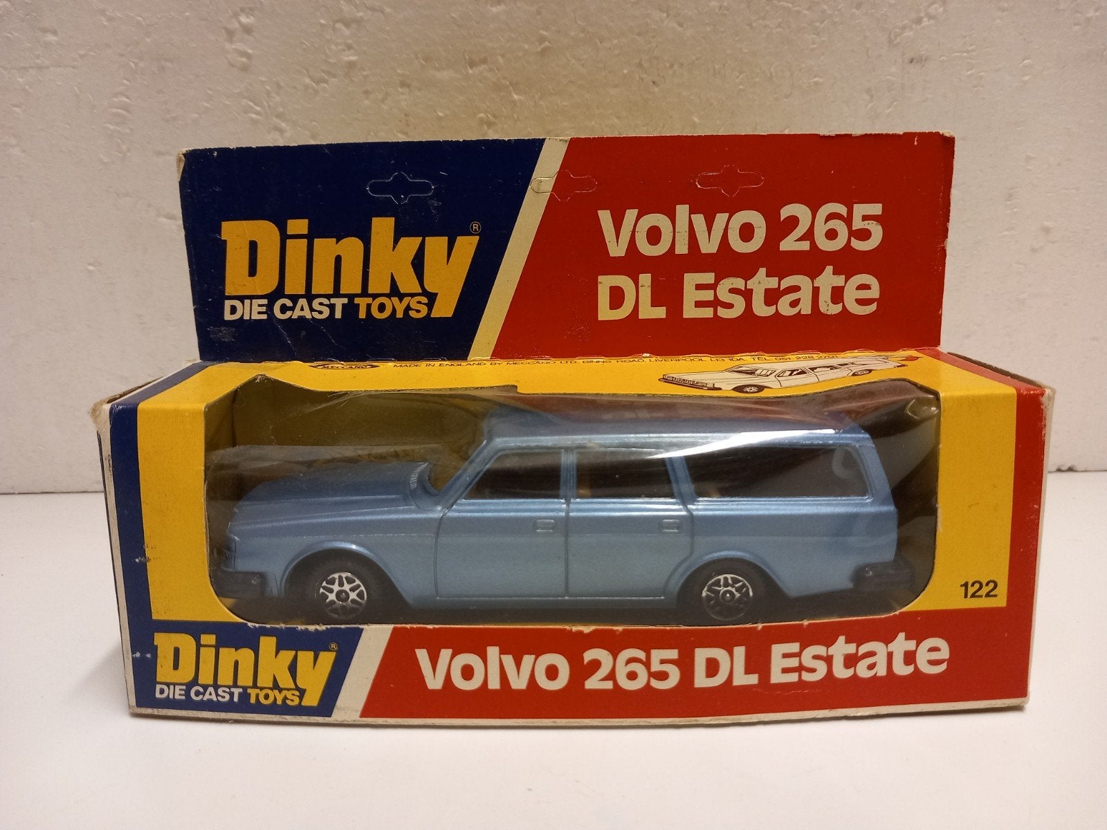 Vintage Dinky Toys 1978 #122 Volvo 265 DL Estate blue, Hobby en Vrije tijd, Modelauto's | 1:43, Ophalen of Verzenden, Zo goed als nieuw