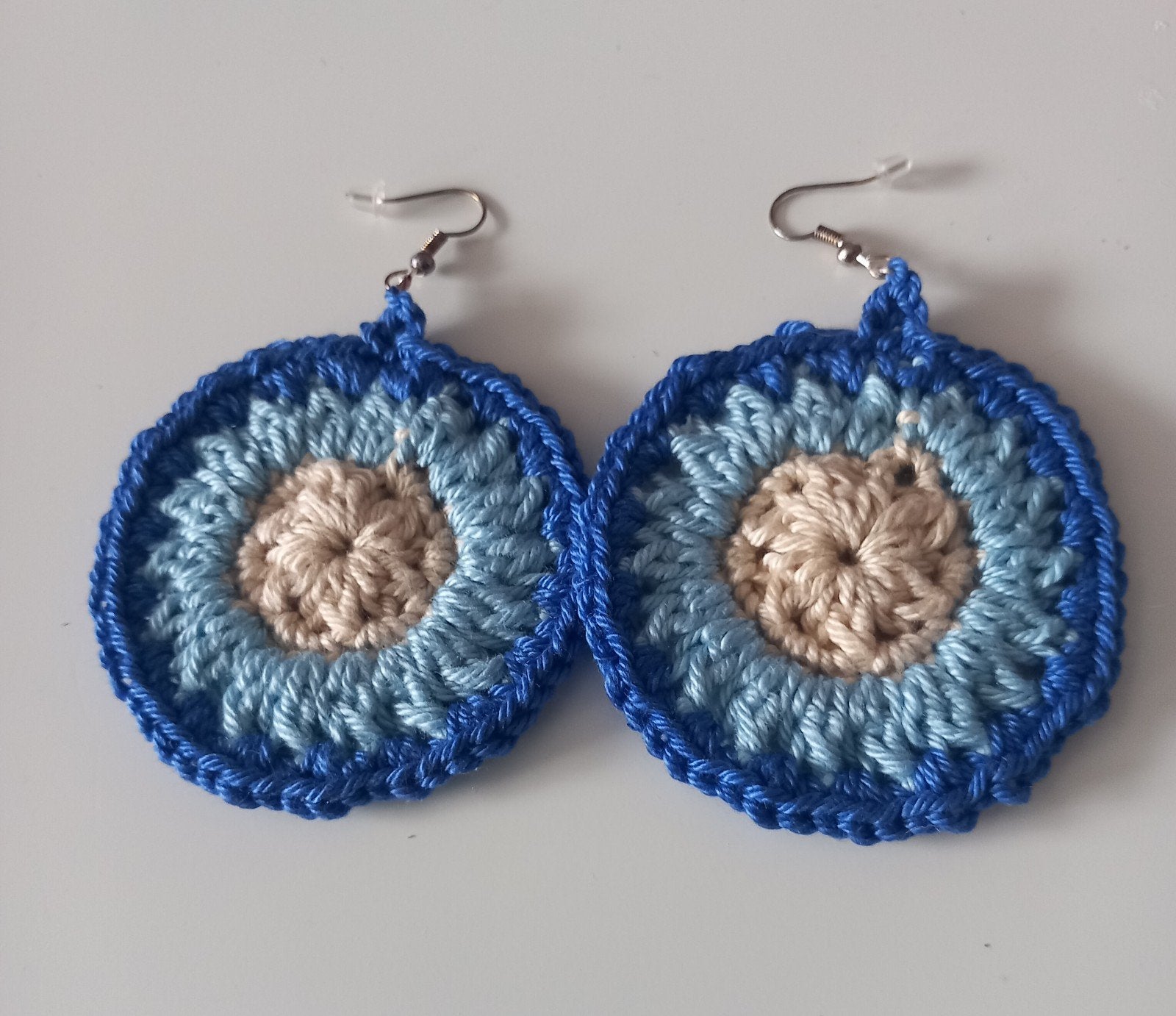 Handgemaakte gehaakte oorbellen in blauwtinten, Overige materialen, Hangers, Blauw, Nieuw
