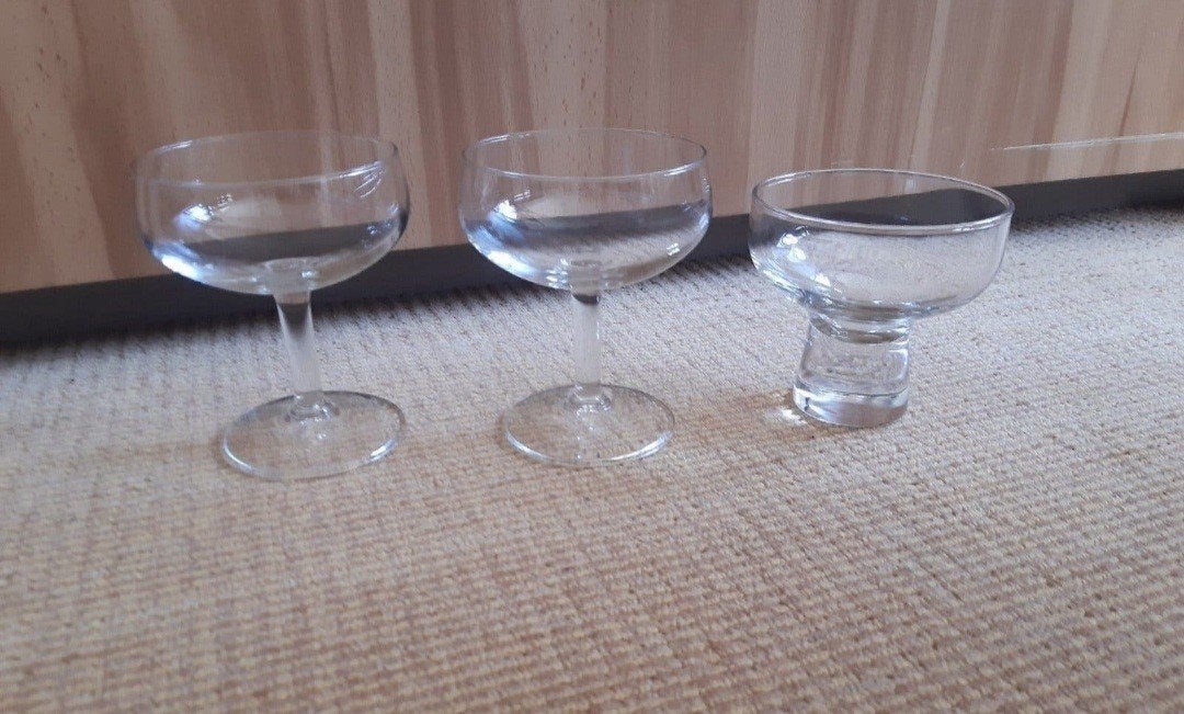 3 Glazen Dessertkommen / Schaaltjes, Ophalen of Verzenden