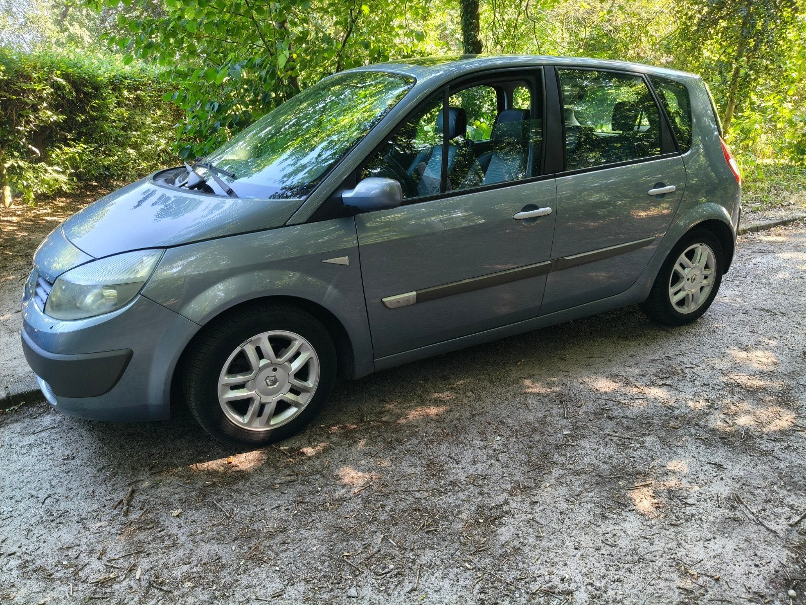 Renault Scénic 1.6 16V 83KW Autcom AUT 2005 Blauw, Auto's, 1345 kg, Zwart, 4 cilinders, Blauw