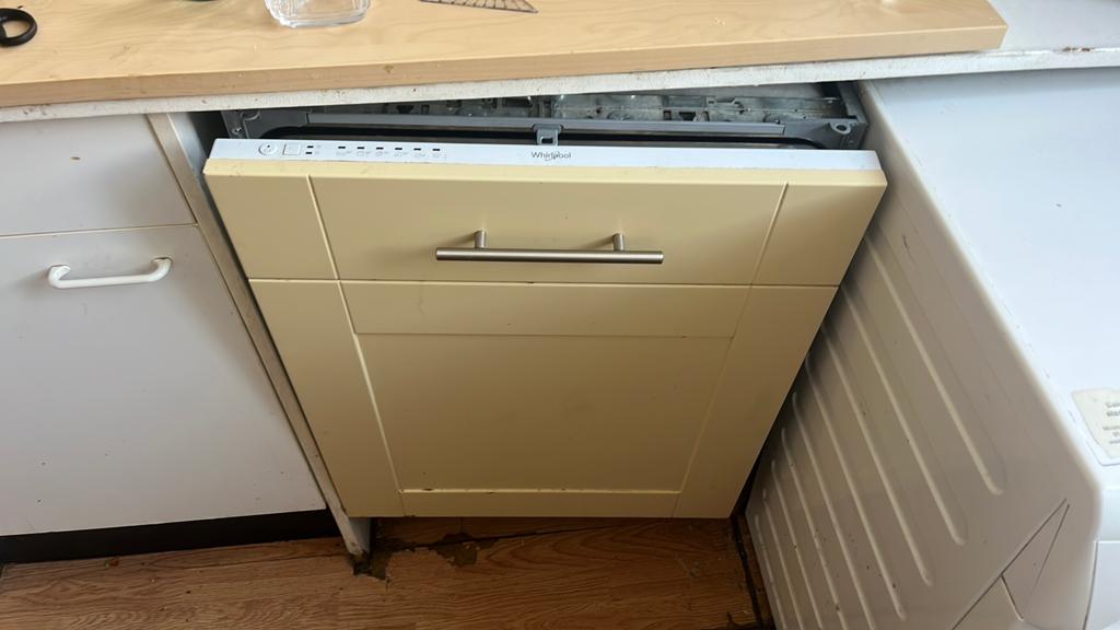 Dishwasher, Ophalen, Zo goed als nieuw, Minder dan 85 cm