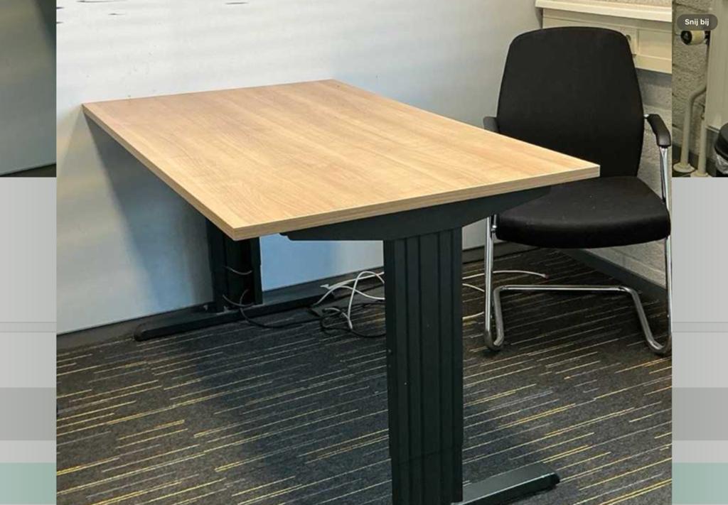 Bureaus, Ophalen of Verzenden, Zo goed als nieuw