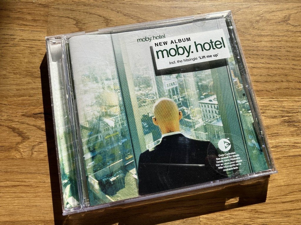 Moby / Hotel, Ophalen of Verzenden, Zo goed als nieuw, Poprock