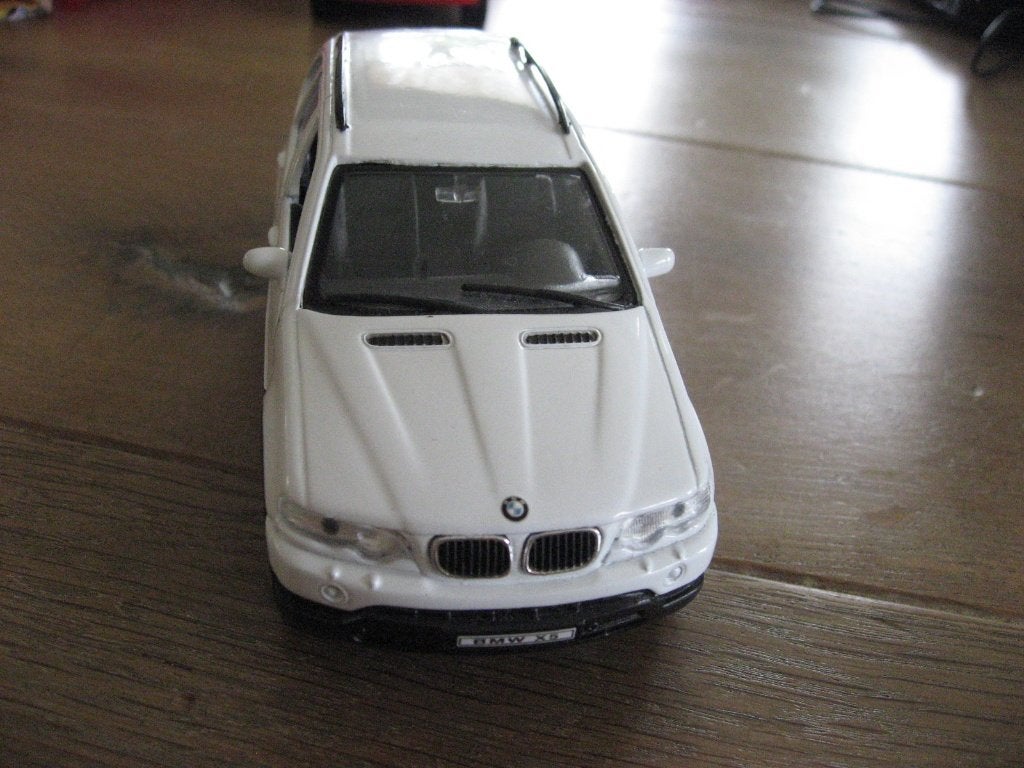 mooie witte BMW X5 4.4i, no. 9881 van Welly, Verzenden, Nieuw, Auto