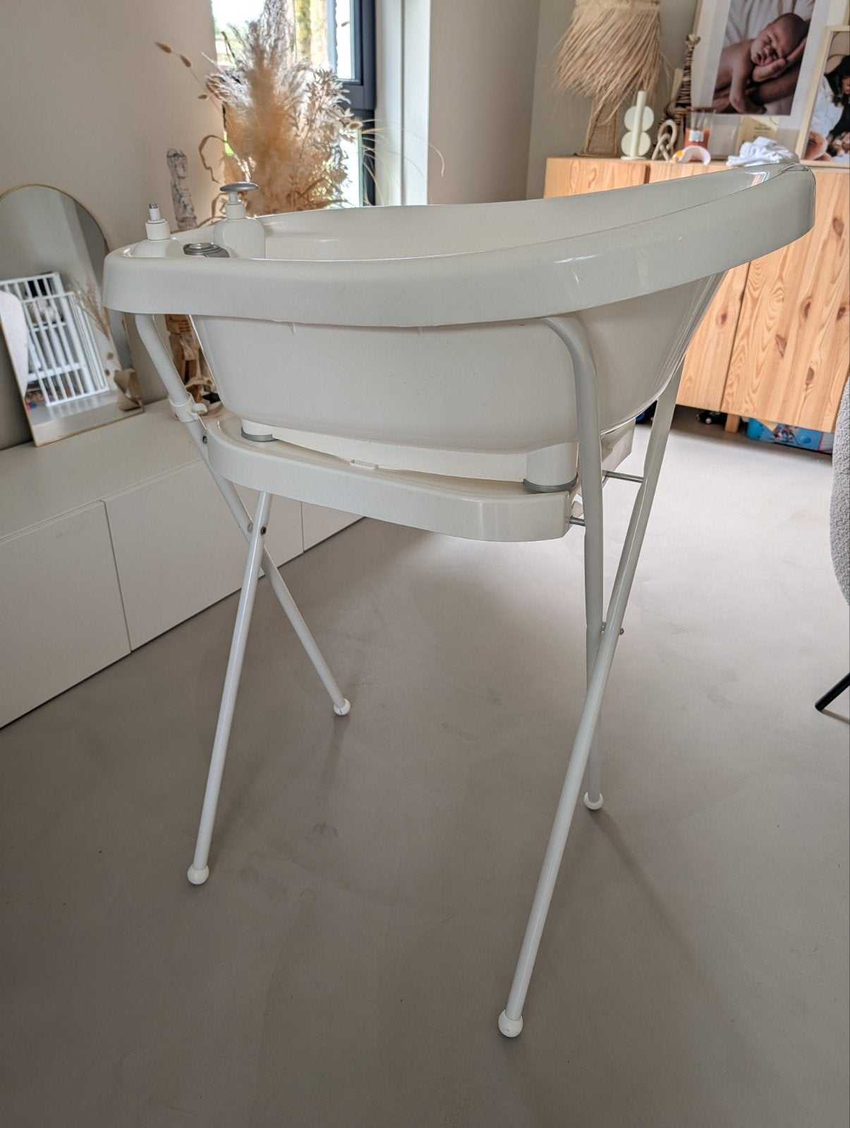 Bébé-jou babybadje met standaard en thermometer, Kinderen en Baby's, Badjes en Verzorging, Ophalen, Gebruikt, Badje, Bébé-jou