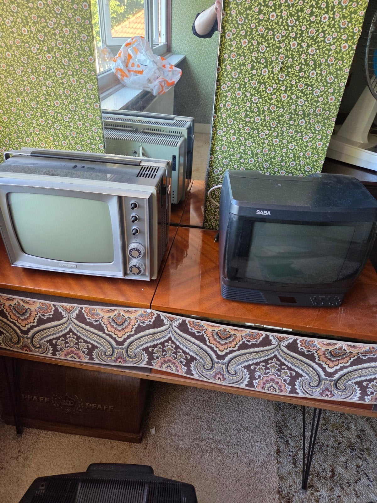 Vintage Televisies: Philips, Saba en Grundig (3 stuks), Audio, Tv en Foto, Gebruikt, Onbekend, Onbekend, Minder dan 40 cm