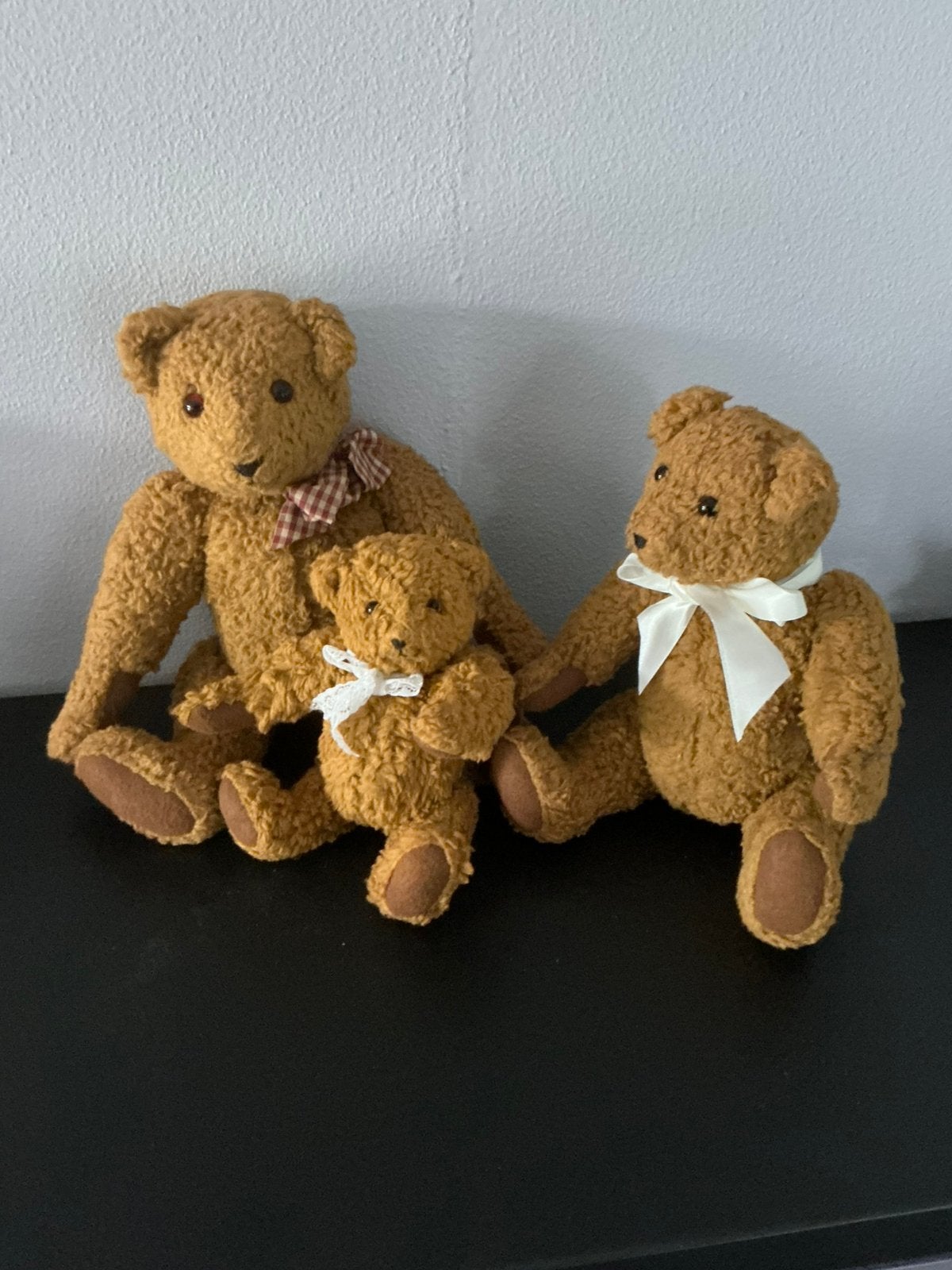 Familie handgemaakte beren, 3 stuks ong 30 jaar oud, Verzamelen, Beren en Cherished Teddies, Ophalen of Verzenden, Zo goed als nieuw