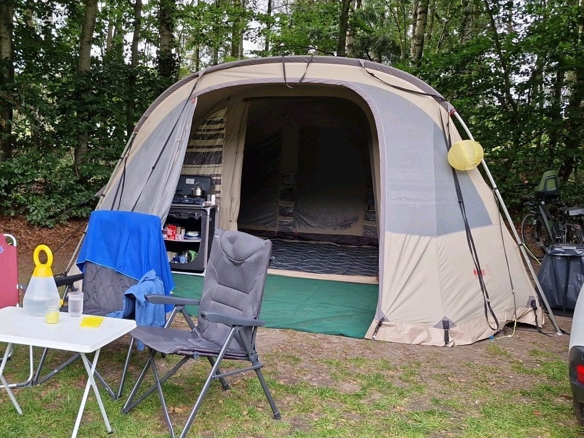 Redwood Willow 480 tunneltent - Ruime gezinstent, Ophalen, Gebruikt, Tot en met 6