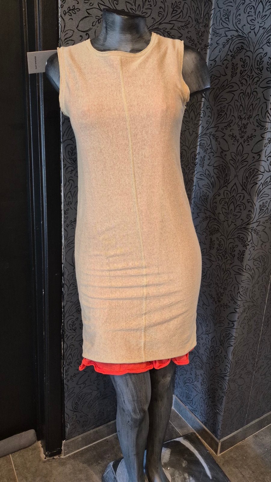 Eckhaus latta Veil Dress Papaya M - Nieuw met kaartjes, Kleding | Dames, Maat 38/40 (M), Eckhaus latta, Beige, Nieuw