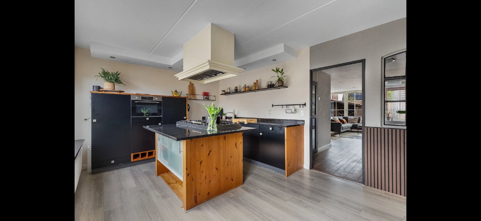 Moderne zwarte keuken., Huis en Inrichting, Keuken | Complete keukens, Ophalen, Gebruikt, Overige materialen, Zwart
