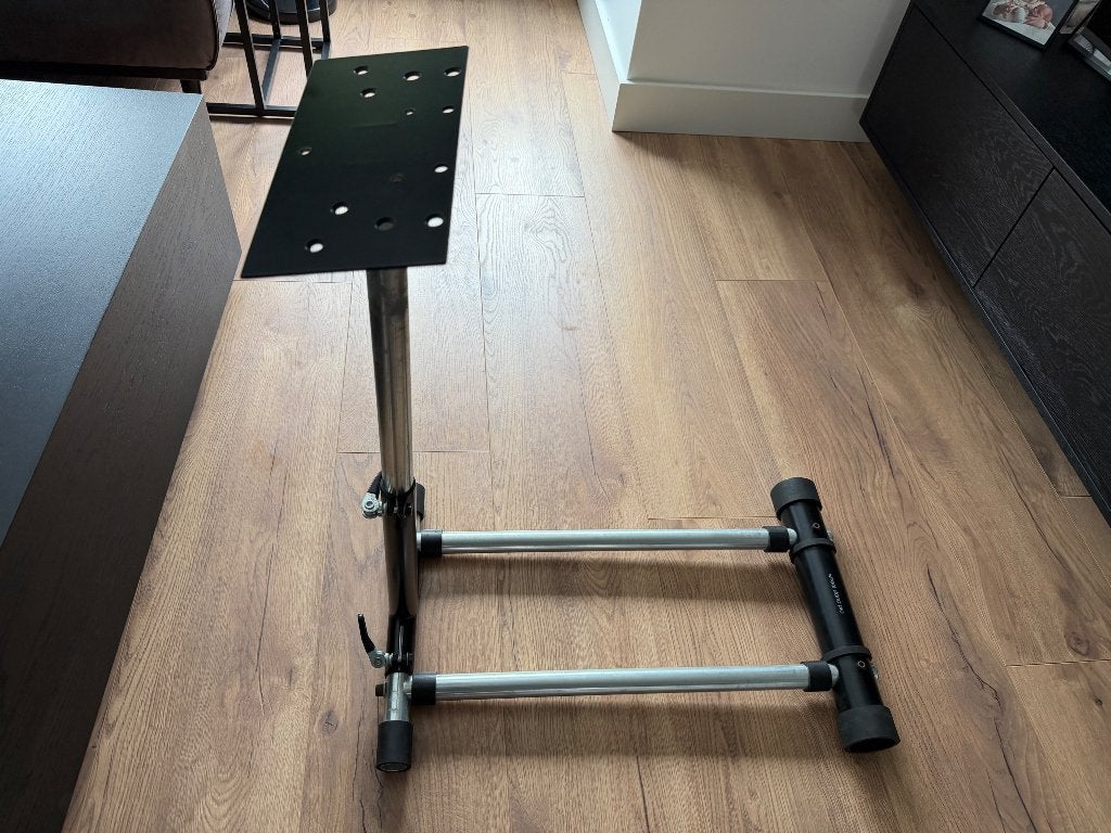 Wheel stand pro, Ophalen, Zo goed als nieuw