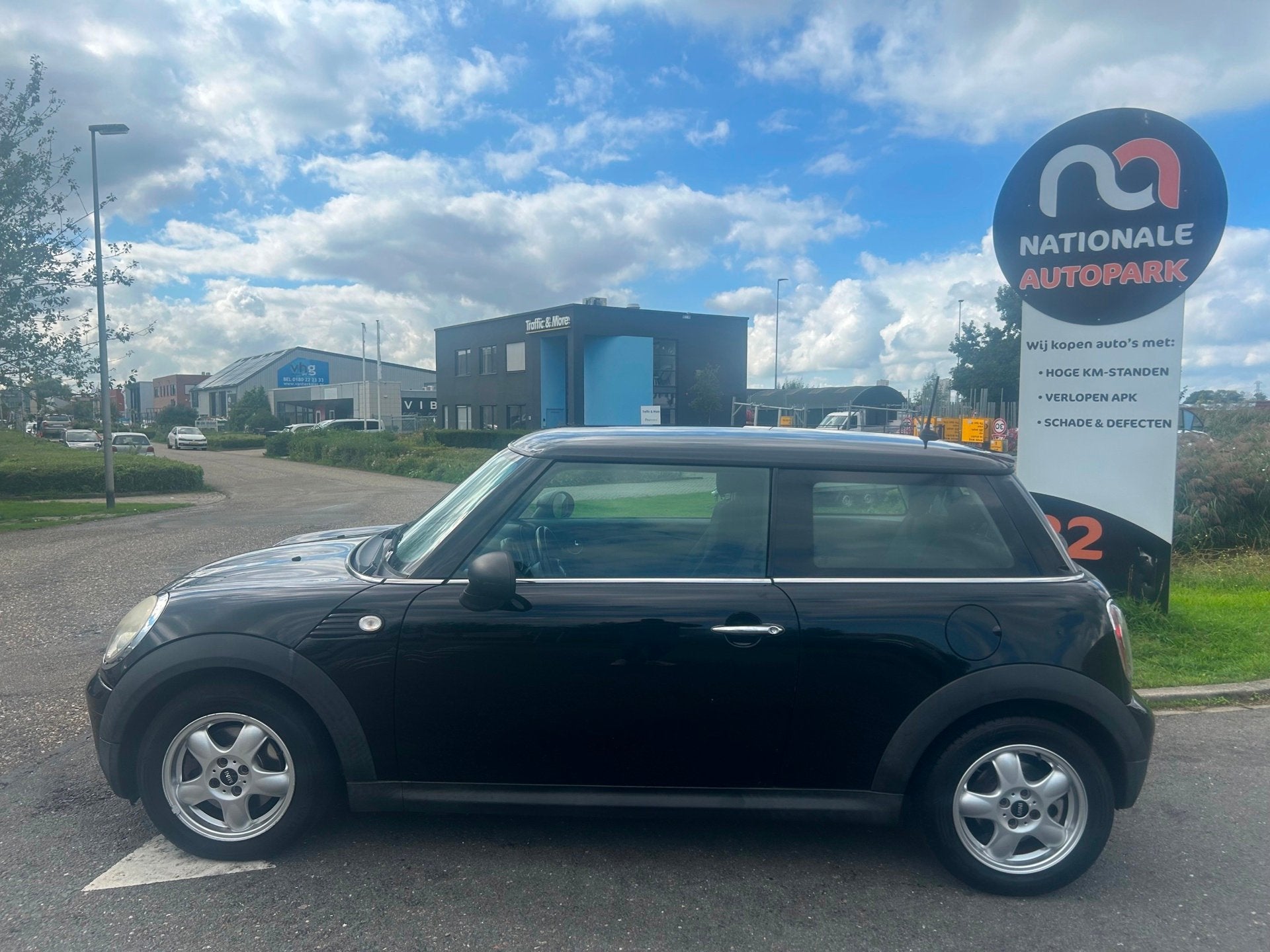 Mini 3-Deurs 2009 * 1.4 One Pepper * APK * LEUKE AUTO !, Auto's, Voorwielaandrijving, 4 stoelen, Origineel Nederlands, Bedrijf