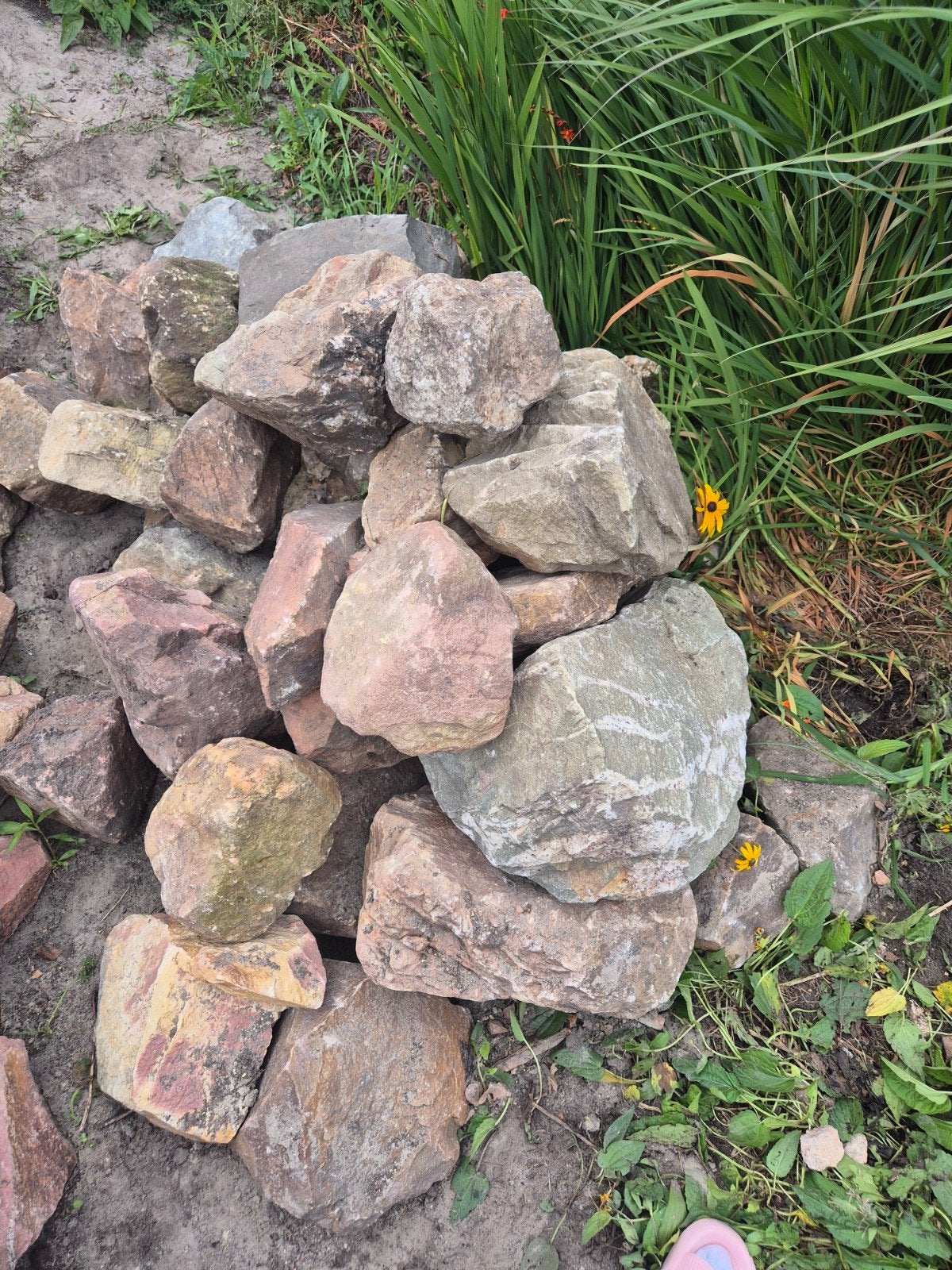 Stapel natuurstenen / keien, Tuin en Terras, Ophalen, Zo goed als nieuw, Kei