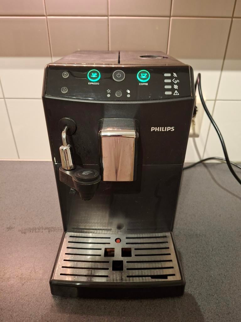 Philips HD8824/01 Koffiezetapparaat voor bonen, Afneembaar waterreservoir, Gebruikt, Koffiemachine, 2 tot 4 kopjes