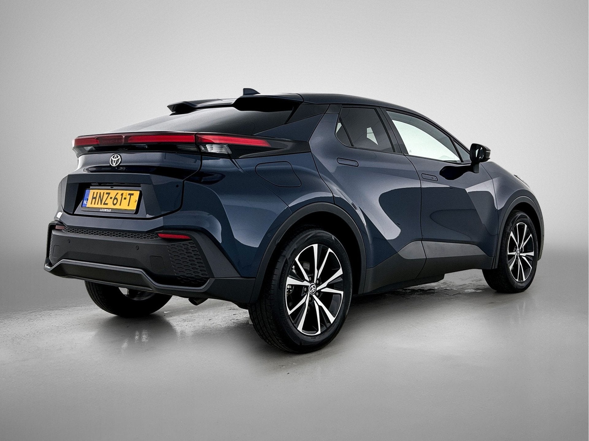 Toyota C-HR 2.0 Plug-in Hybrid 220 First Edition | BTW Voert, Auto's, Stof, Blauw, Bedrijf, Hybride Elektrisch/Benzine