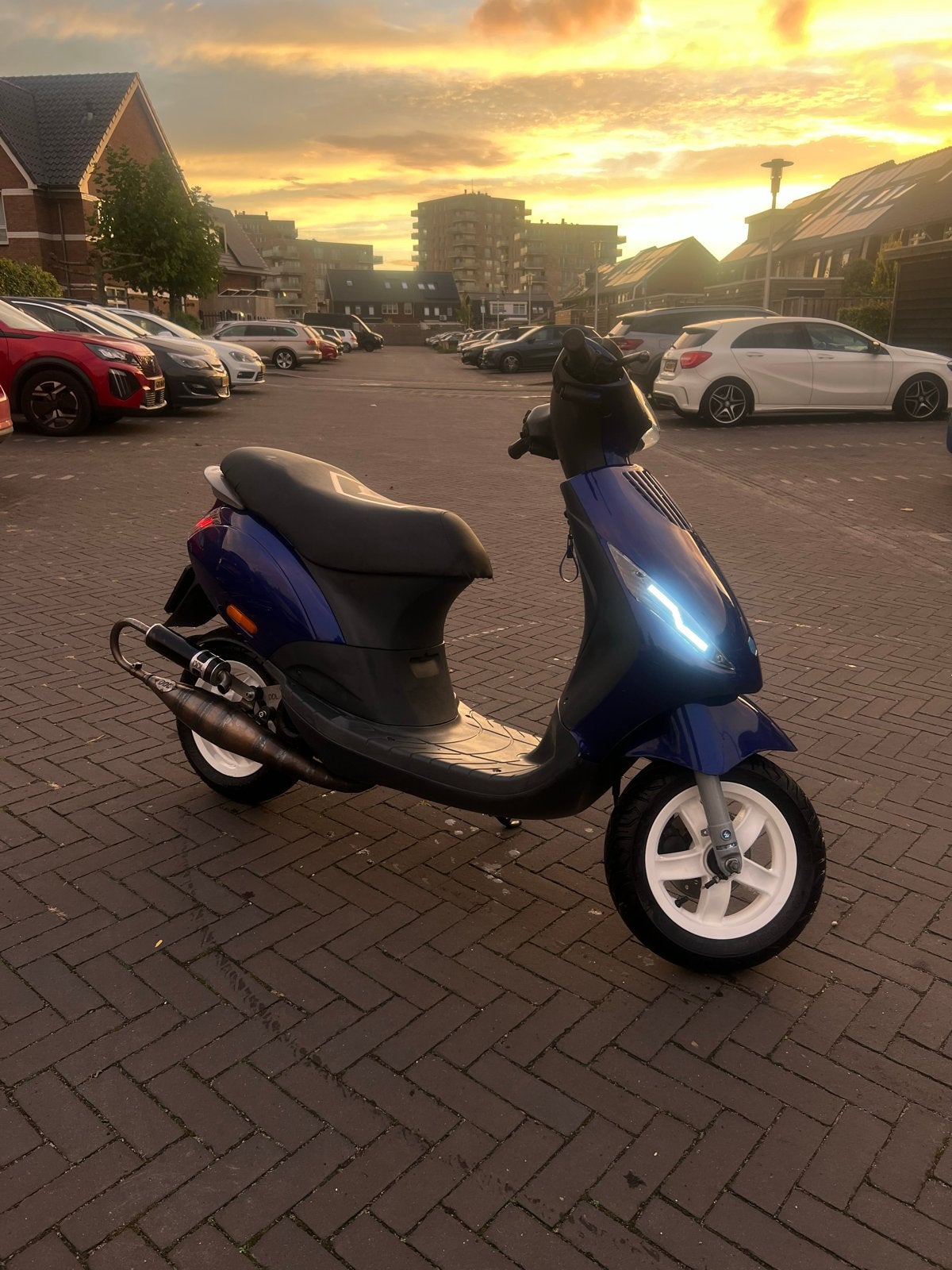 Piaggio Zip 70cc TPR Black Trophy - Volledig onderhouden, Ophalen, Gebruikt, Maximaal 45 km/u