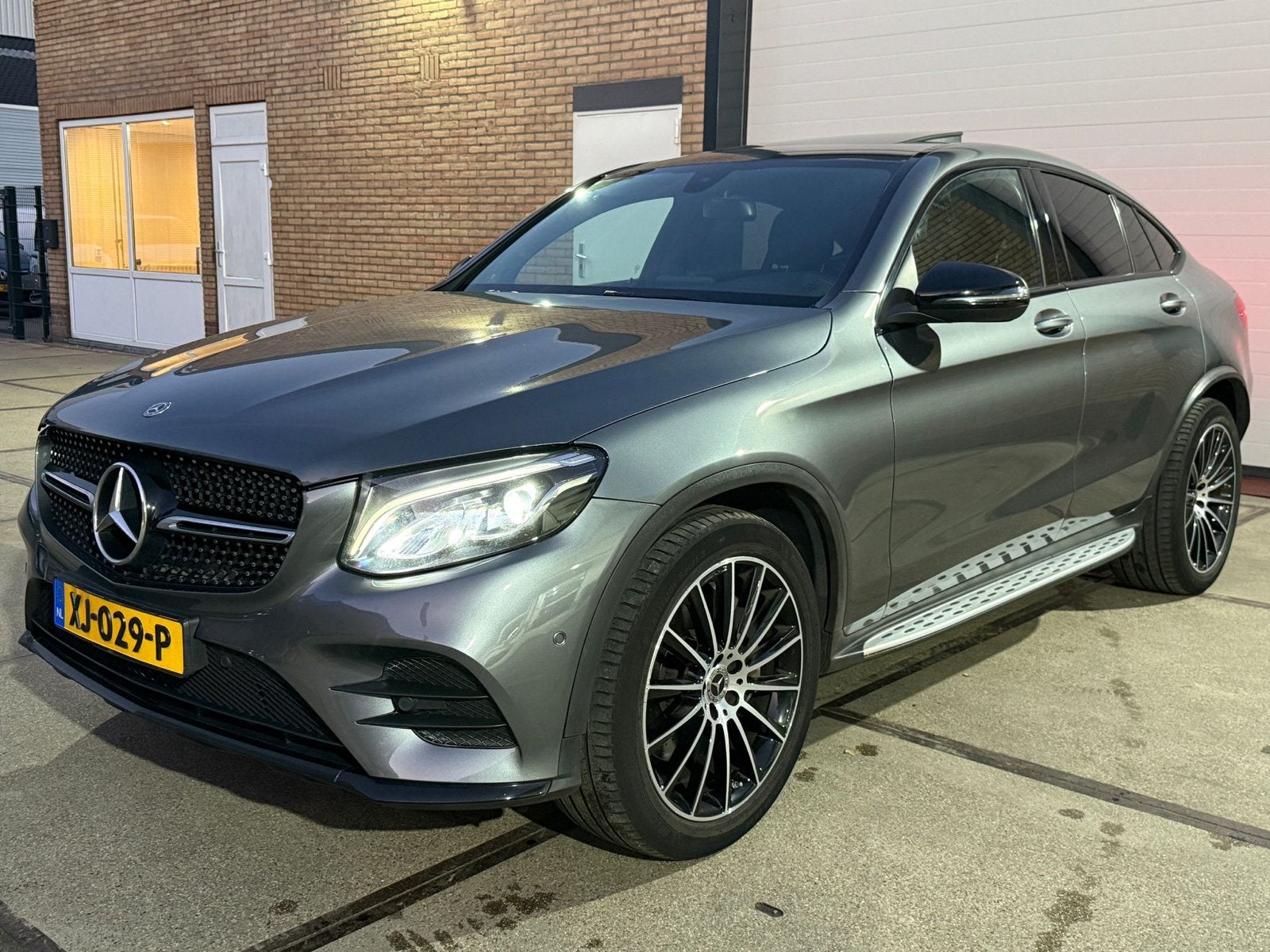 Mercedes-Benz GLC Coupé 250 211pk 4MATIC 9G-TRONIC 2018, Auto's, Mercedes-Benz, 4 cilinders, Vierwielaandrijving, Particulier