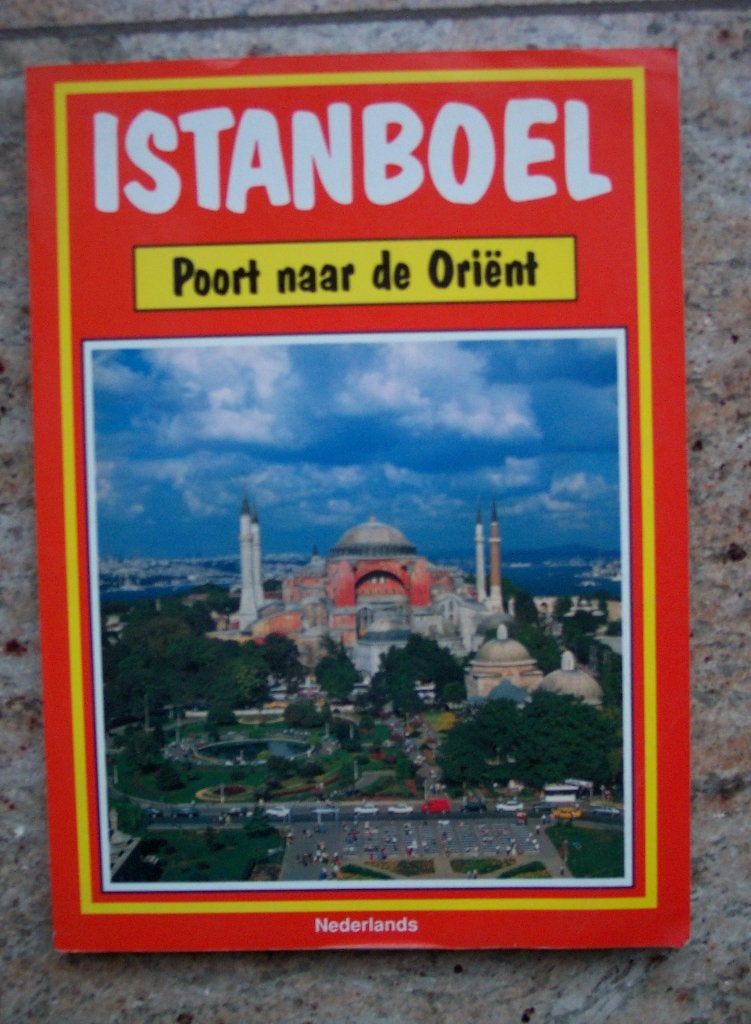 Boek Istanboel Poort naar de Oriënt ( Jola ), Overige merken, Europa, Ophalen of Verzenden, Zo goed als nieuw