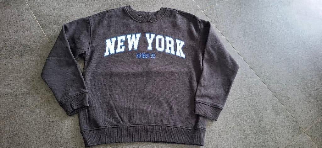 Zwarte trui maat 146/152. Shoeby kinderkleding. Sweater boy., Trui of Vest, Ophalen of Verzenden, Zo goed als nieuw, Shoeby