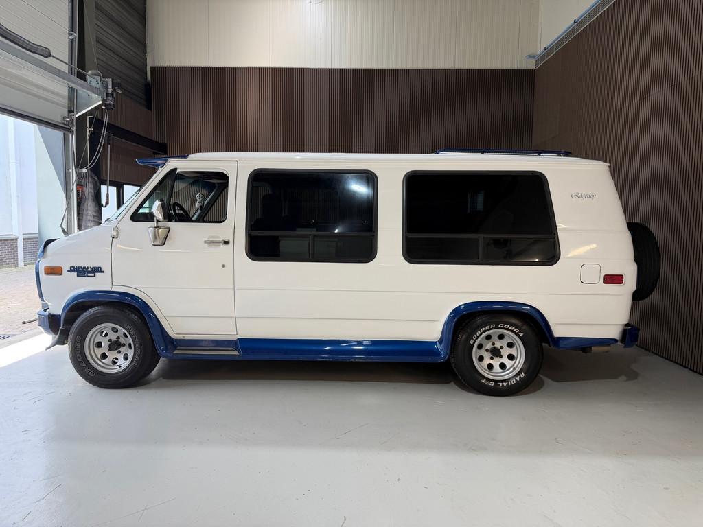 Caravans And Camping Chevrolet