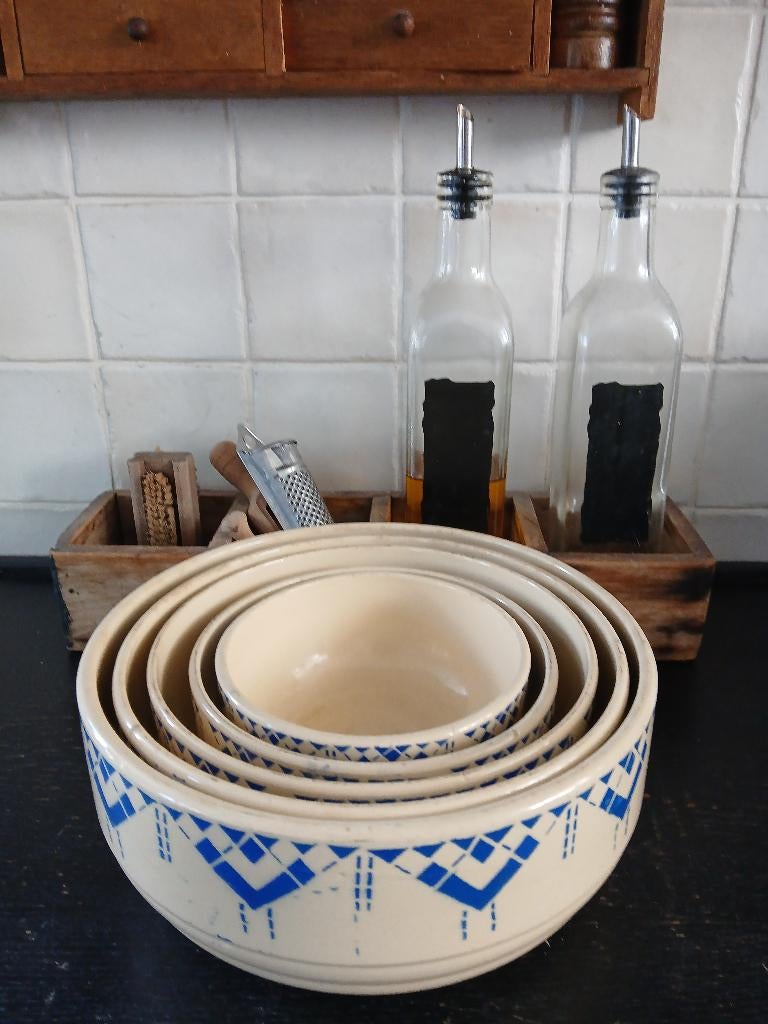 antieke set schalen Boch La Louviere - nestkommen, Ophalen of Verzenden