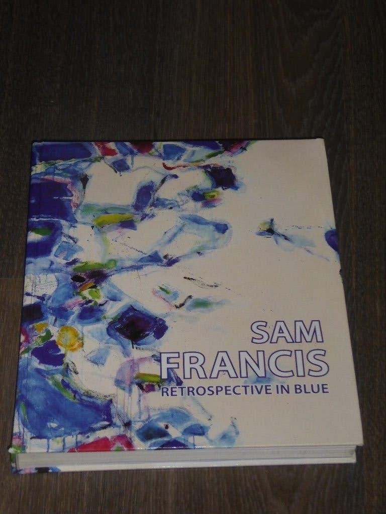 SAM FRANCIS - RETROSPECTIVE IN BLUE (catalogue), Ophalen of Verzenden, Zo goed als nieuw, SAM FRANCIS, Fictie