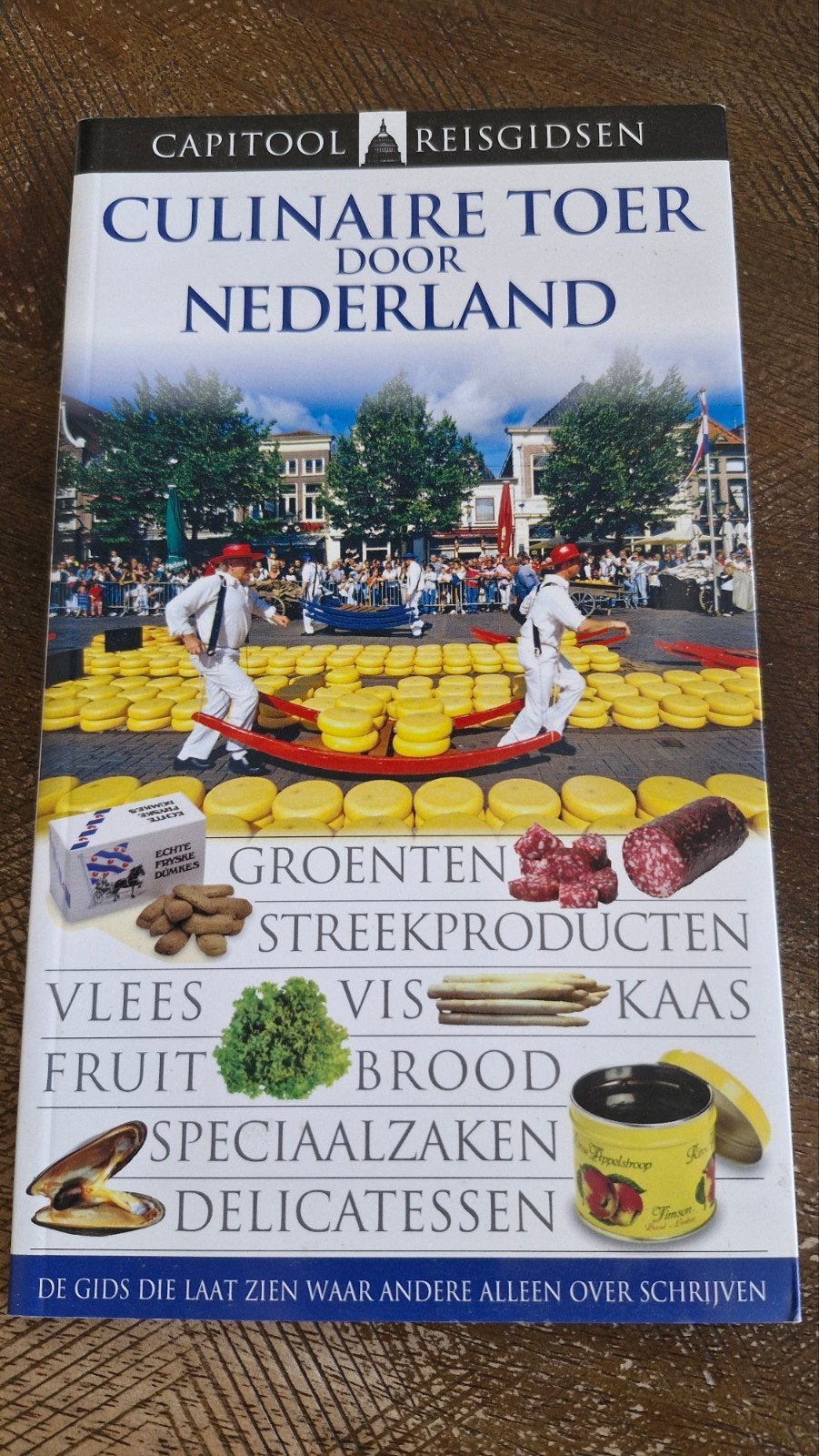 Capitool Culinair Toer door Nederland Reisgids, Boeken, Reisgidsen, Capitool, Ophalen of Verzenden, Zo goed als nieuw, Reisgids of -boek