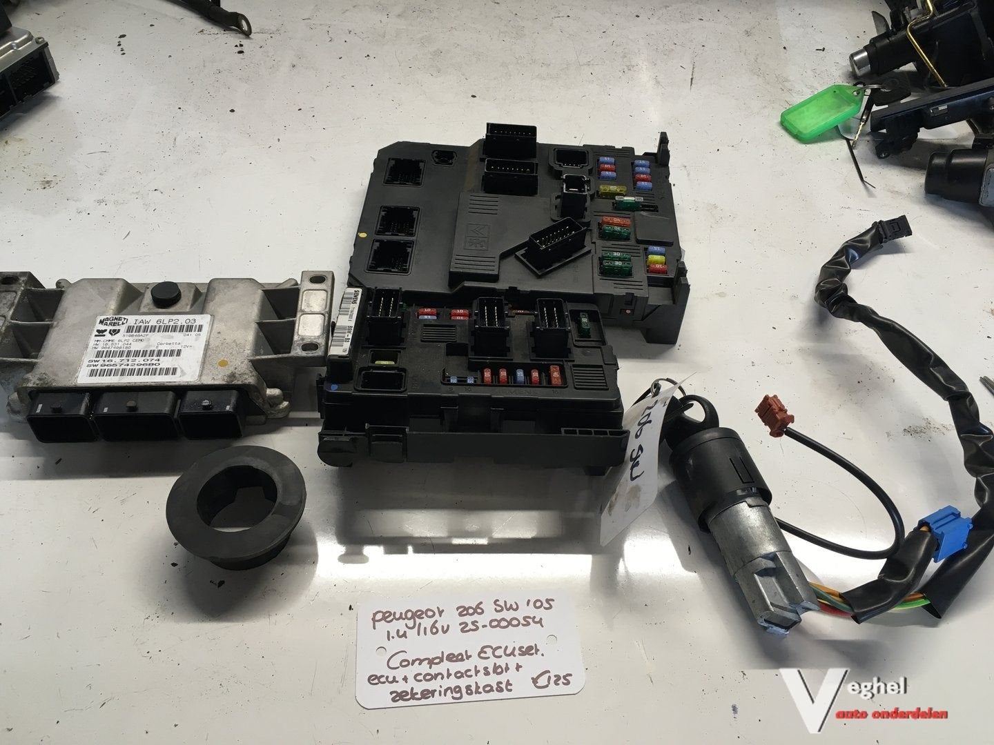 Peugeot 206 Sw 1.4 16v 2005 2500054  ECU Set, Gebruikt, -, -, Ophalen of Verzenden