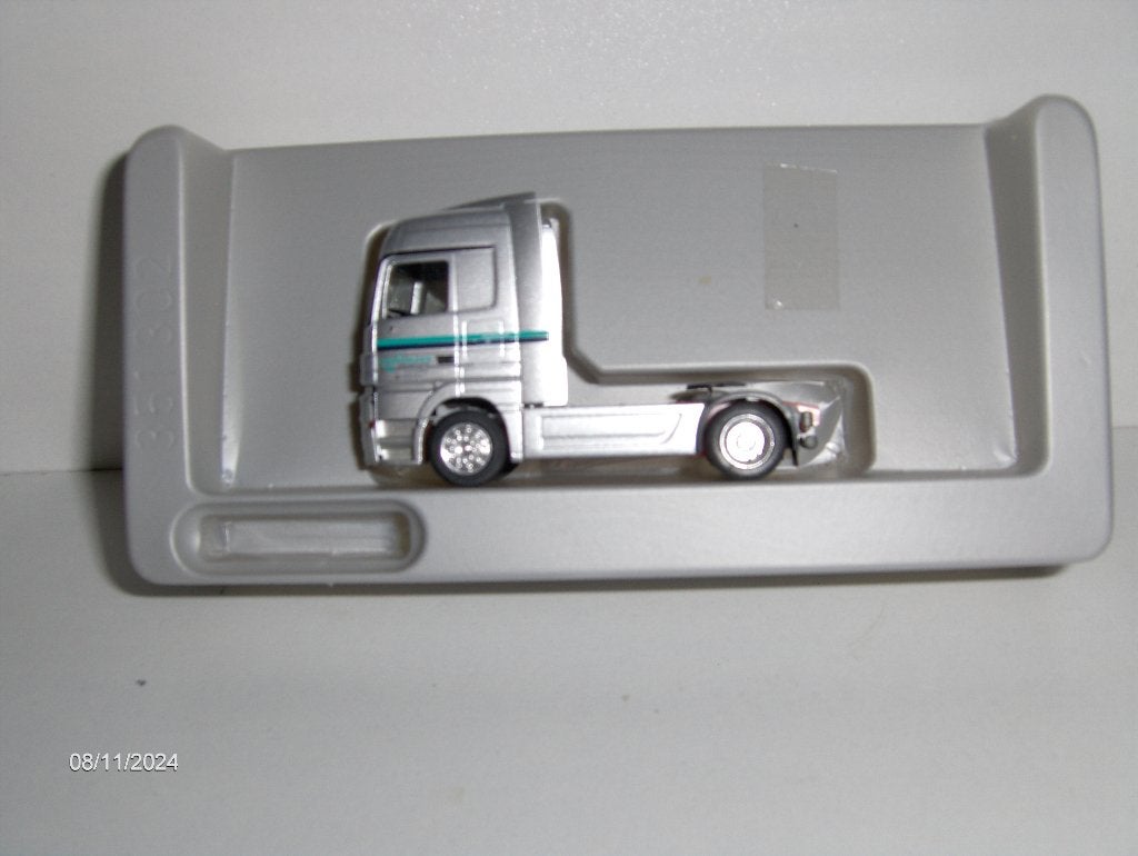 Herpa- mb actros, Ophalen of Verzenden, Zo goed als nieuw, Bus of Vrachtwagen, Herpa