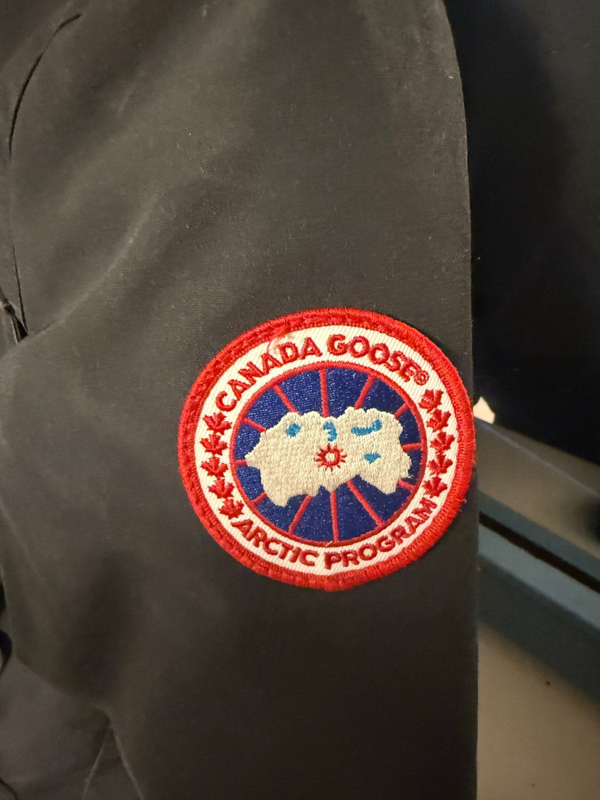 Canada Goose jas heren - Maat M - Zwart, Ophalen of Verzenden, Gedragen, Maat 48/50 (M), Zwart
