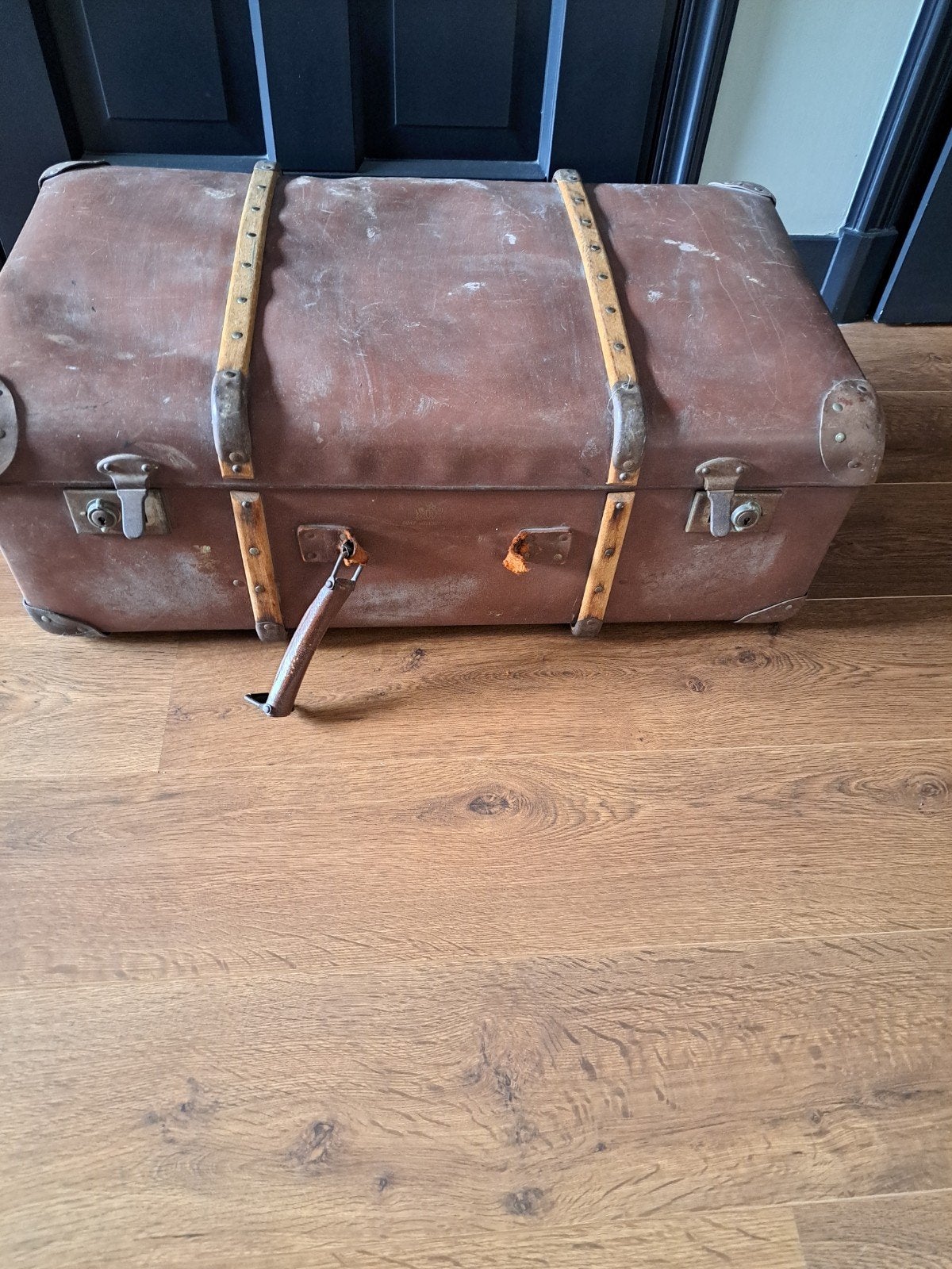 grote stoere oude hutkoffer,koffer vintage,brocant, Huis en Inrichting, Ophalen, Gebruikt, X, X