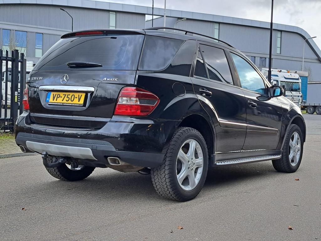 Mercedes-Benz M-klasse 320 CDI Export, Auto's, Automaat, Stof, Gebruikt, Bedrijf