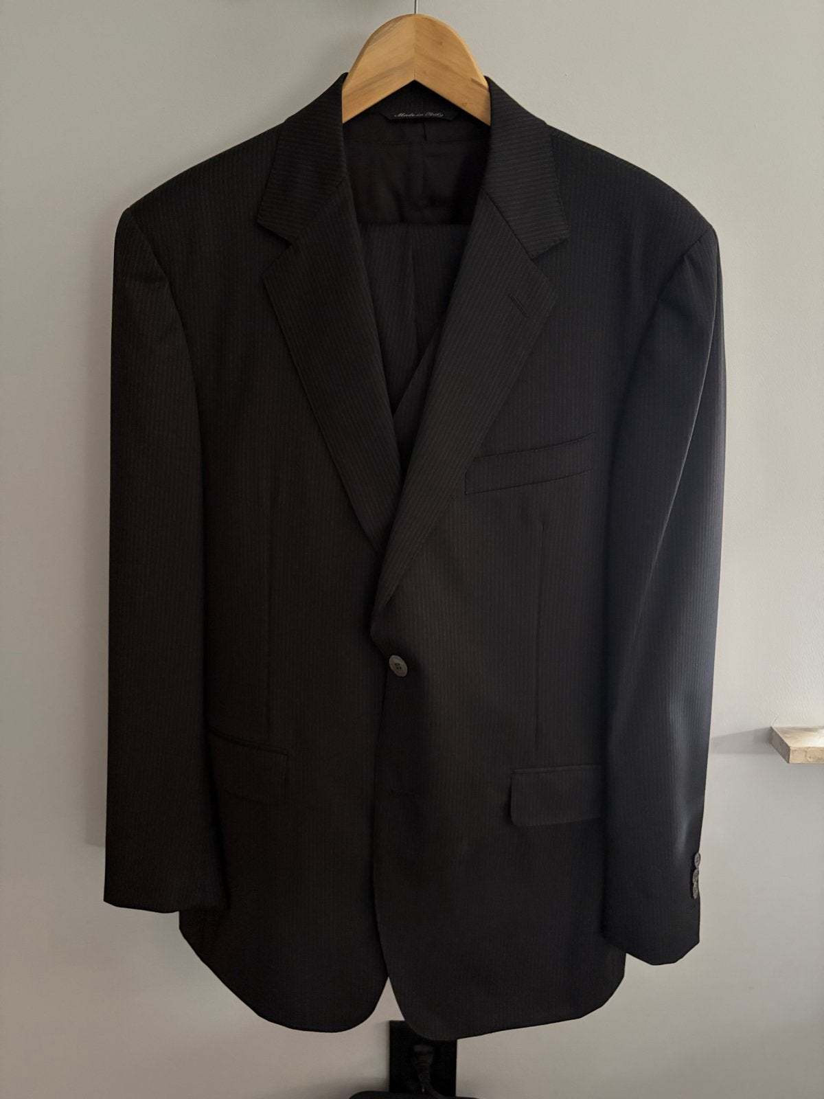 Canali 3-delig kostuum, donker grijs/zwart gestreept, Ophalen of Verzenden, Zo goed als nieuw, Maat 52/54 (L), Grijs
