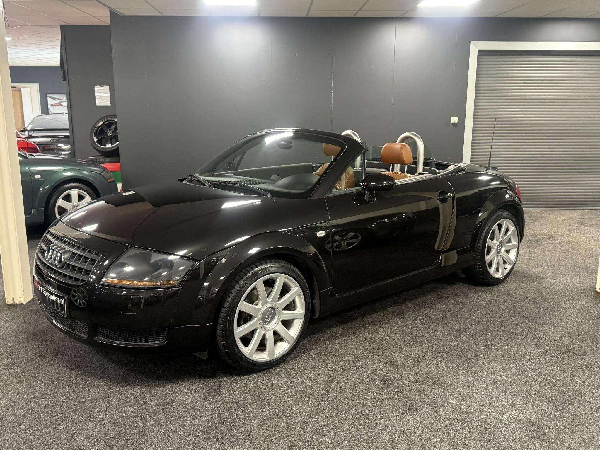 Audi TT Roadster 1.8 5V Turbo 180PK Base Ball Leer Nieuwstaa, Auto's, Audi, Voorwielaandrijving, TT, Gebruikt, 4 cilinders
