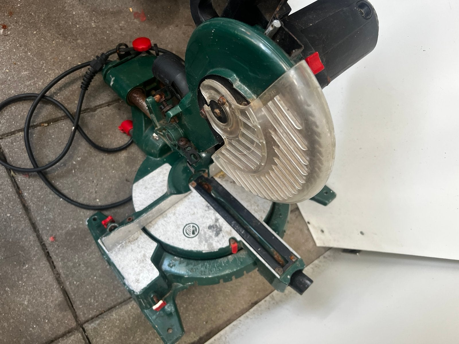Afkortzaag - Metabo KGS 216 M, Doe-het-zelf en Verbouw, Gebruikt, 70 mm of meer, 600 tot 1200 watt, Ophalen of Verzenden