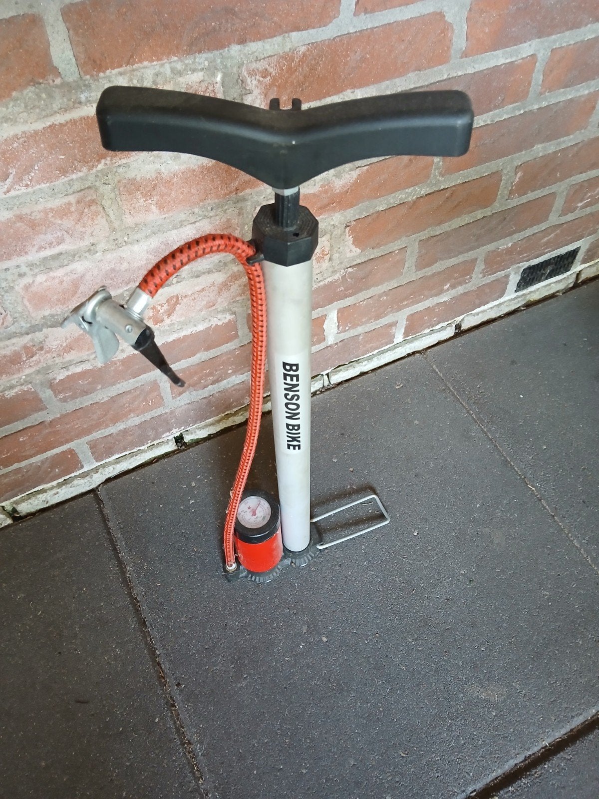 Benson Bike fietspomp met drukmeter, Ophalen, Drukmeter, Gebruikt