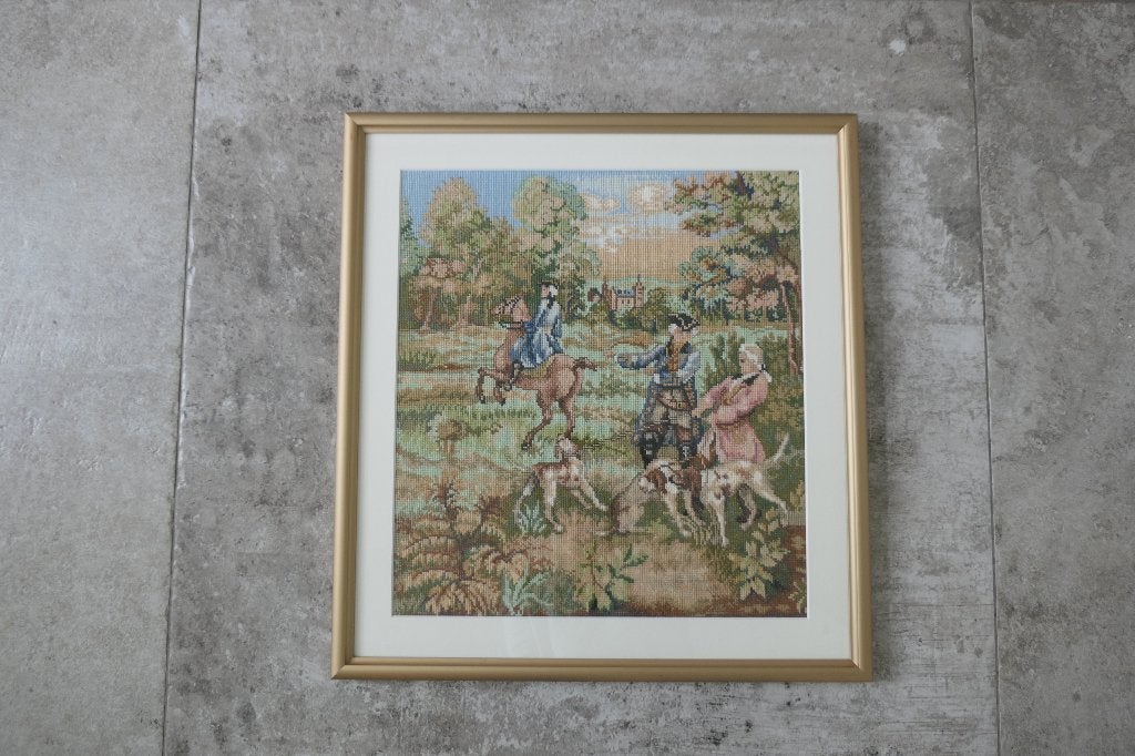Vintage ingelijst borduurwerk jacht tafereel, 50 – 75, Verzenden, Zo goed als nieuw, Schilderij