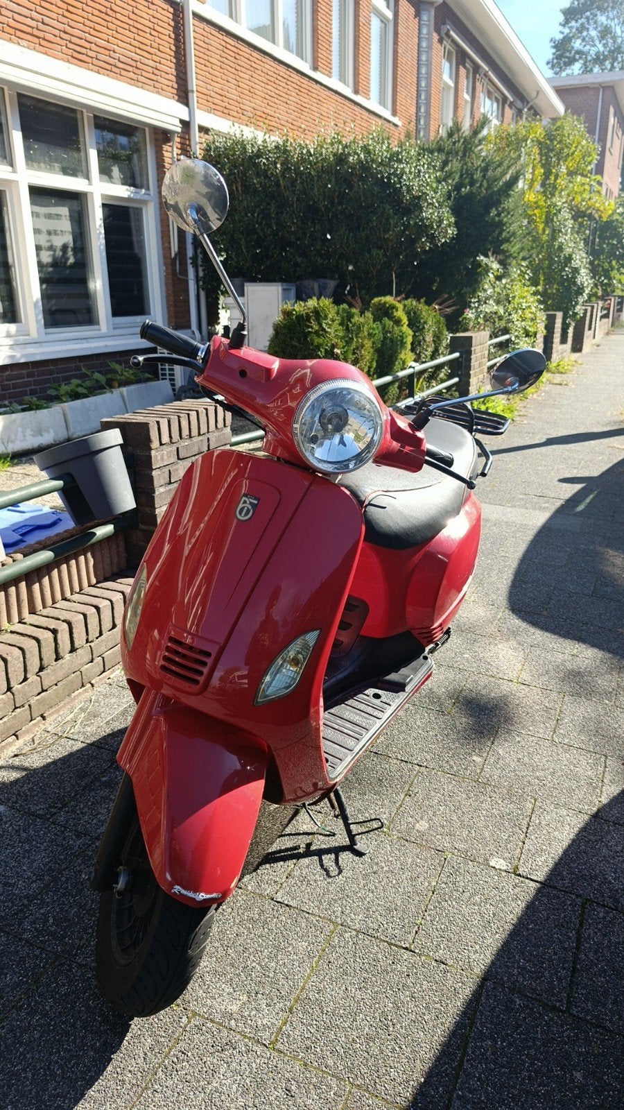 BTC Riva 2014 – Rood – 17.526 km

Te koop aangeboden: BTC Ri, Ophalen, Gebruikt, BTC, Benzine